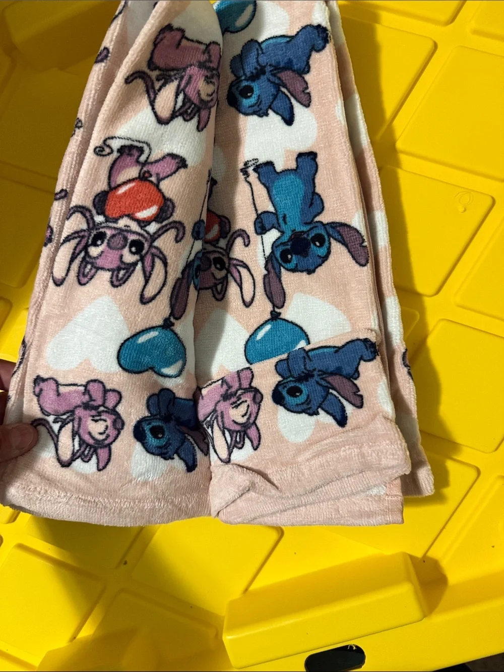 2pk Disney Pink Stitch Heart Hand Towels